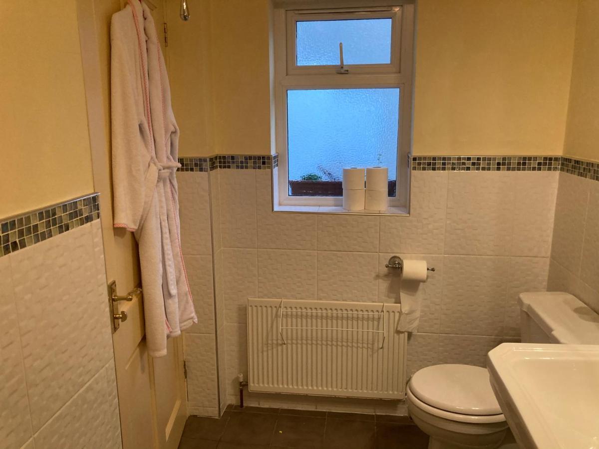 Mountroyal Victorian Studio Self Catering Apartment 3 Belfast Exterior photo