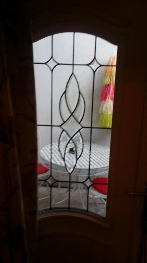 Mountroyal Victorian Studio Self Catering Apartment 3 Belfast Exterior photo